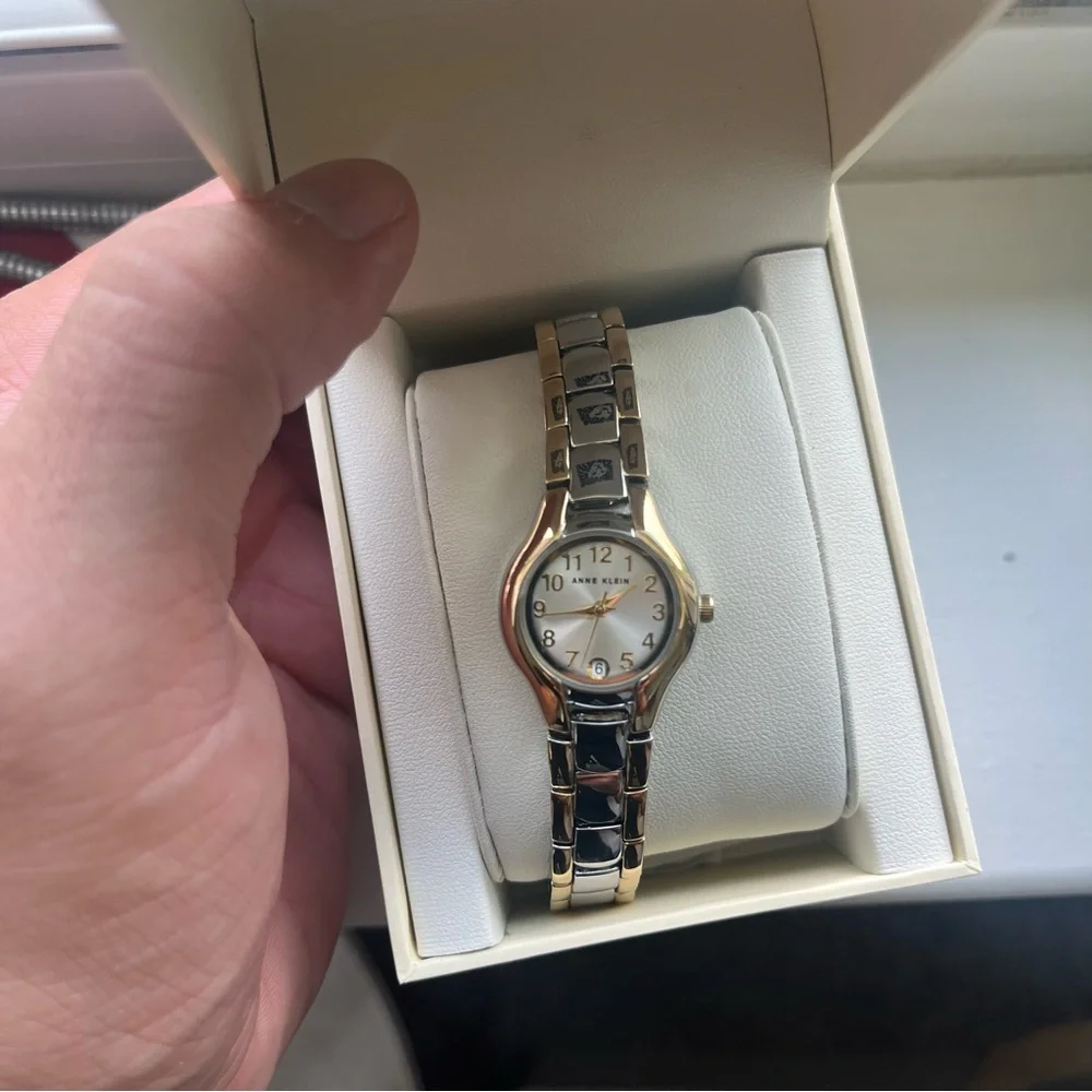 ❤️‍🔥HP❤️‍🔥 Anne Klein Stainless Steel Watch